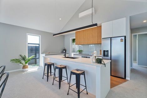 Photo of property in 17 Kahu Crescent, Whitianga, 3510