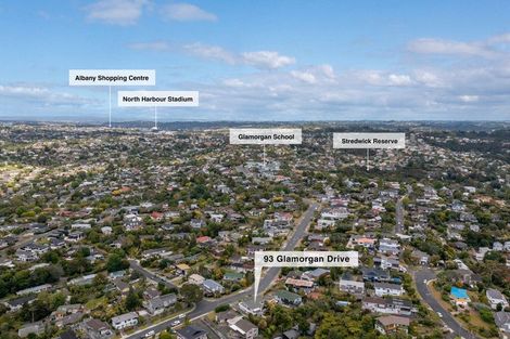 Photo of property in 93 Glamorgan Drive, Torbay, Auckland, 0630