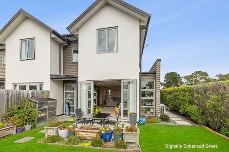 Photo of property in 5 Eric Adam Way, Linwood, Christchurch, 8062