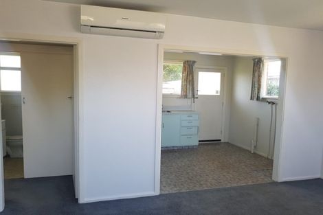 Photo of property in 77 Dover Street, St Albans, Christchurch, 8014