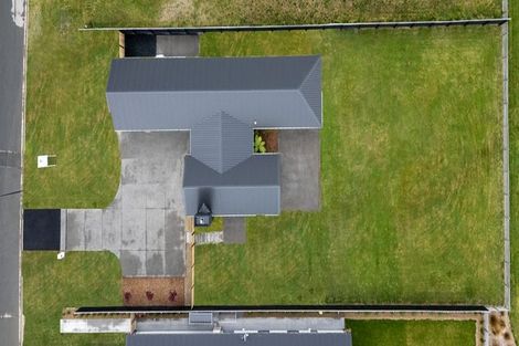 Photo of property in 145 Silver Peaks Drive, West Melton, 7618