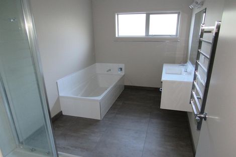 Photo of property in 15 Victoria Street, Hawera, 4610