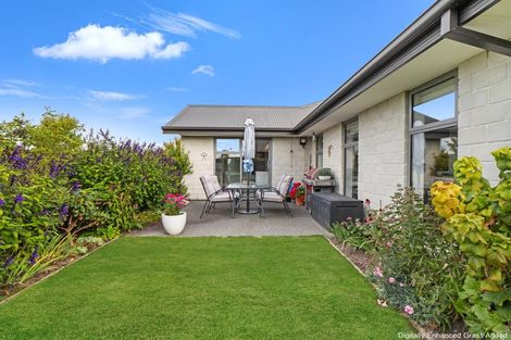 Photo of property in 42 Watkins Drive, Rangiora, 7400