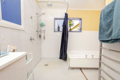 Photo of property in 41 Riverdale Road, Dannevirke, 4930