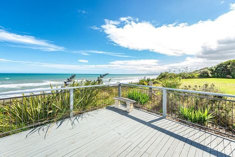 Photo of property in 29 Longbeach Drive, Castlecliff, Whanganui, 4501