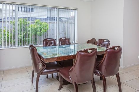 Photo of property in 17 Laurel Oak Drive, Schnapper Rock, Auckland, 0632