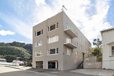 Photo of property in 68u6 Hill Street, Thorndon, Wellington, 6011