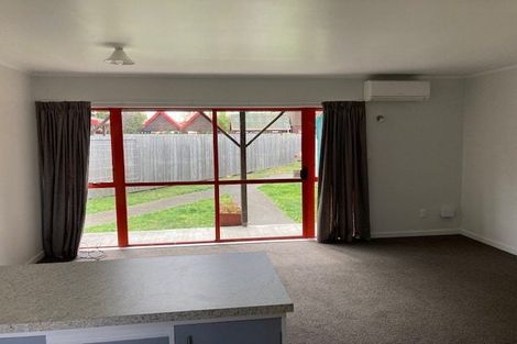 Photo of property in 2/505 Albert Street, Hastings, 4122