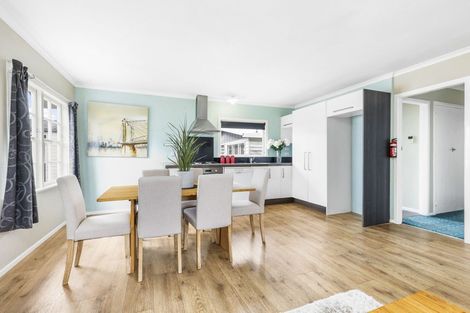 Photo of property in 14 Madison Place, Dinsdale, Hamilton, 3204