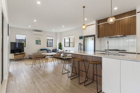 Photo of property in 42 Skua Road, Hobsonville, Auckland, 0616