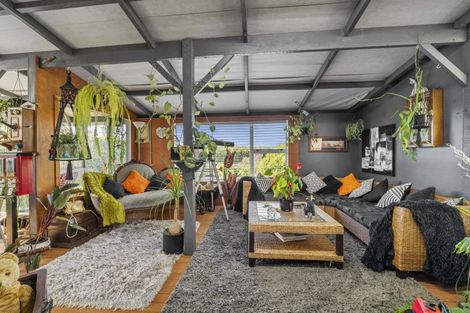 Photo of property in 3 Mabey Street, Eltham, 4322