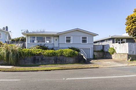Photo of property in 43 Belair Avenue, Blagdon, New Plymouth, 4310
