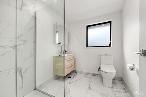 Photo of property in 2a Avon Street, Waterloo, Lower Hutt, 5011