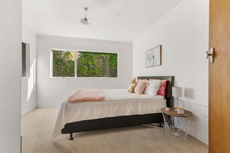 Photo of property in 317 Don Buck Road, Massey, Auckland, 0614