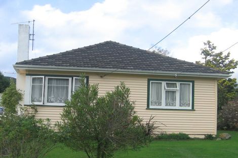 Photo of property in 17 Homedale Road, Wainuiomata, Lower Hutt, 5014