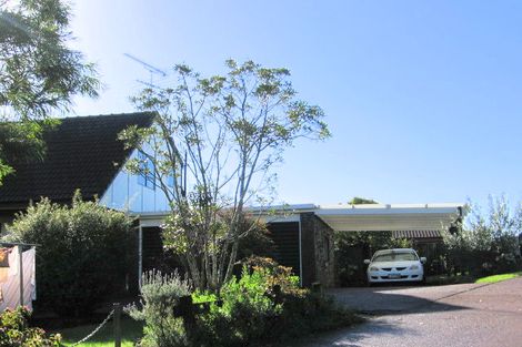 Photo of property in 2/28 Rapallo Place, Farm Cove, Auckland, 2012