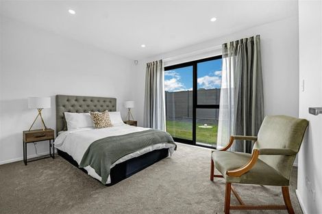Photo of property in 2 Mataikokako Loop, Kawakawa Bay, 2585