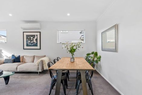 Photo of property in 9 Symes Drive, Red Beach, 0932