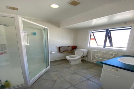 Photo of property in 4a Sorrel Crescent, Bucklands Beach, Auckland, 2012