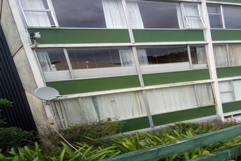 Photo of property in Beresford Apartments, 118u5 Russell Terrace, Berhampore, Wellington, 6023