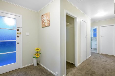 Photo of property in 61 Pomaria Road, Henderson, Auckland, 0610