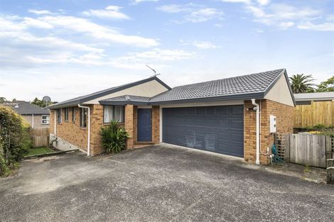 Photo of property in 13a Pax Avenue, Forrest Hill, Auckland, 0620