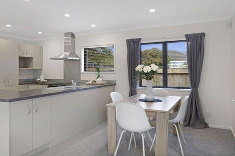 Photo of property in 316a Main Road, Tawa, Wellington, 5028
