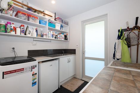 Photo of property in 32 Fairfax Crescent, Pyes Pa, Tauranga, 3112