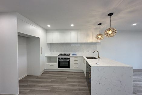 Photo of property in 1 Puhikawa Street, Massey, 0614