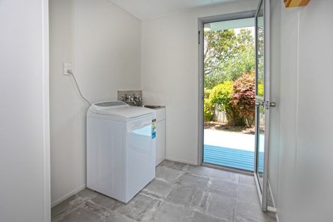 Photo of property in 124 Mckellar Place, Whangamata, 3620