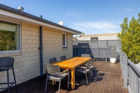 Photo of property in 323 Hills Road, Mairehau, Christchurch, 8013