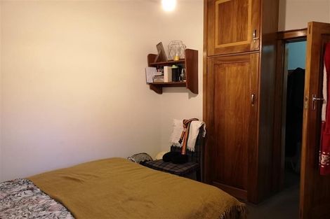 Photo of property in San Marino Apartments, 9/4 Oak Park Avenue, Te Aro, Wellington, 6011