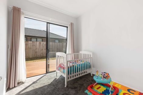 Photo of property in 17 Piripono Crescent, Pukekohe, 2120