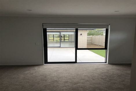 Photo of property in 82 Te Napi Drive, Takanini, 2112