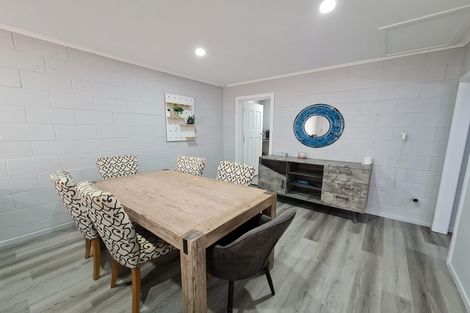 Photo of property in 51 Hilling Street, Titirangi, Auckland, 0604