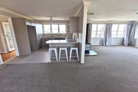 Photo of property in 141 Ennis Avenue, Pakuranga Heights, Auckland, 2010
