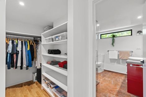 Photo of property in 143 Straven Road, Fendalton, Christchurch, 8014