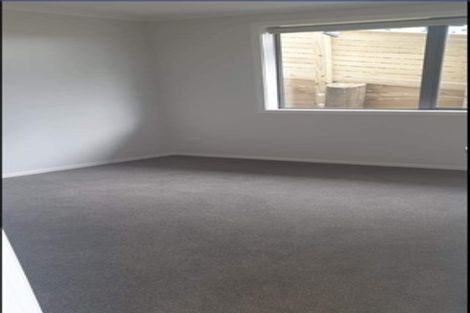 Photo of property in 2 Ridgeview Close, Red Beach, 0932