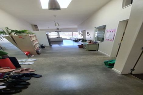 Photo of property in 25u2 Home Street, Mount Victoria, Wellington, 6011
