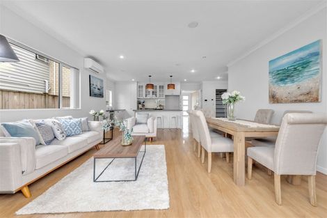 Photo of property in 69 Castlederg Drive, Flat Bush, Auckland, 2019