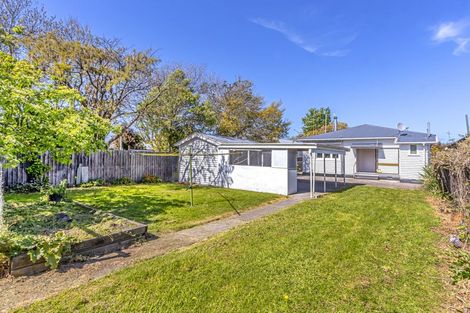 Photo of property in 337 Ferry Road, Waltham, Christchurch, 8011