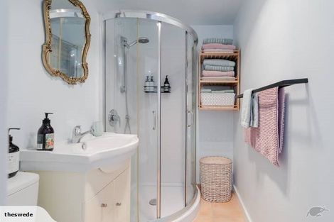 Photo of property in 84 Park Road, Titirangi, Auckland, 0604