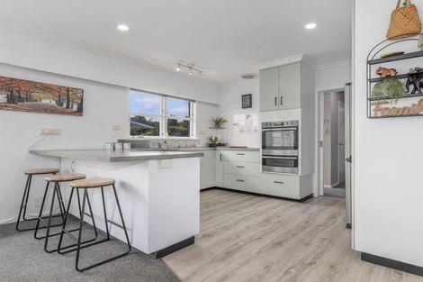 Photo of property in 42 Kennedy Drive, Levin, 5510