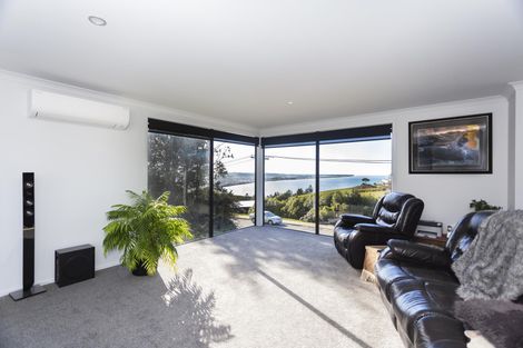 Photo of property in 9a Brinkburn Street, South Hill, Oamaru, 9400