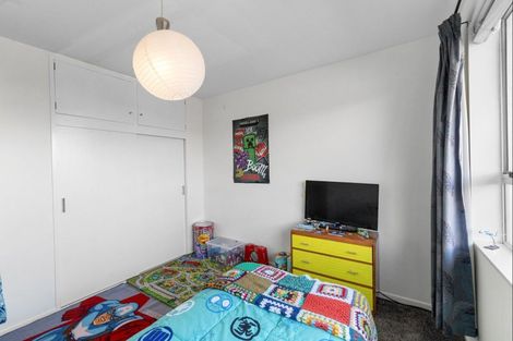 Photo of property in 90 Springs Road, Hornby, Christchurch, 8042