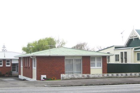 Photo of property in 304 Devon Street West, New Plymouth, 4310