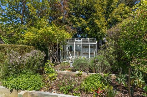 Photo of property in 9 Hunter Crescent, Wanaka, 9305