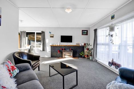 Photo of property in 12 Hamlet Street, Stratford, 4332