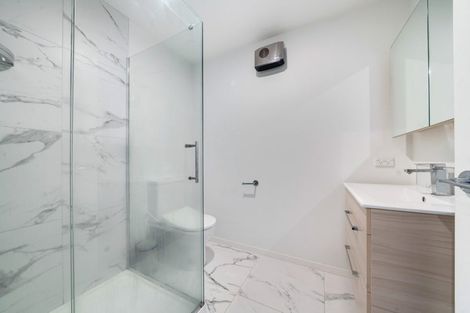 Photo of property in 1b Hamurana Place, Te Atatu Peninsula, Auckland, 0610