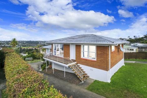 Photo of property in 1/58 Manuka Road, Glenfield, Auckland, 0629